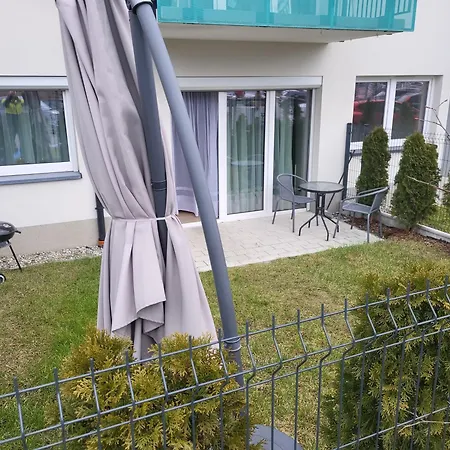 Daire Mieszkanie W Nowym Apartamentowcu Obok Ch Arena, Prywatny Parking