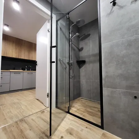 Mieszkanie W Nowym Apartamentowcu Obok Ch Arena, Prywatny Parking Apartmán *