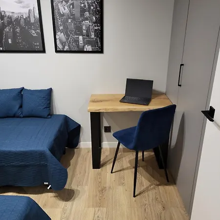 Mieszkanie W Nowym Apartamentowcu Obok Ch Arena, Prywatny Parking 아파트