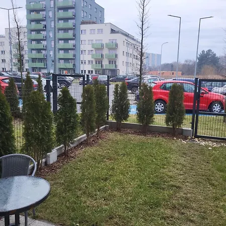 Mieszkanie W Nowym Apartamentowcu Obok Ch Arena, Prywatny Parking * Hlivice