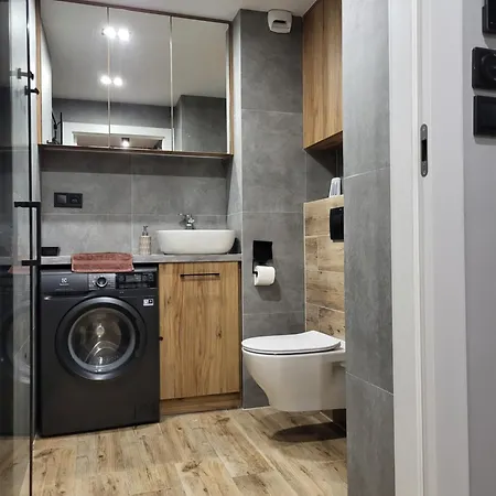Mieszkanie W Nowym Apartamentowcu Obok Ch Arena, Prywatny Parking Apartmán *