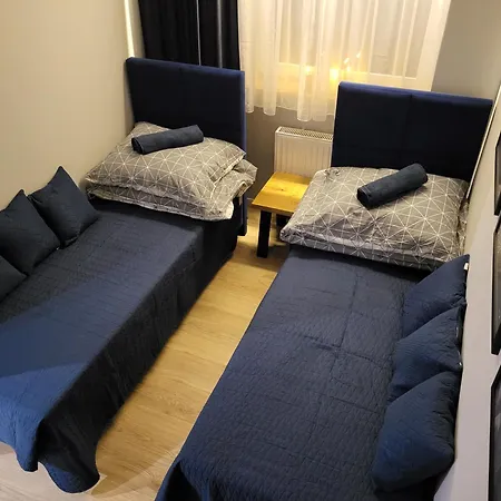 Mieszkanie W Nowym Apartamentowcu Obok Ch Arena, Prywatny Parking 아파트