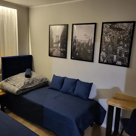 Mieszkanie W Nowym Apartamentowcu Obok Ch Arena, Prywatny Parking