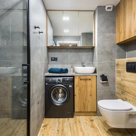 Mieszkanie W Nowym Apartamentowcu Obok Ch Arena, Prywatny Parking * Gliwice