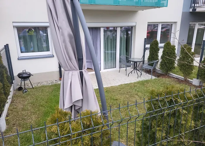 Apartment Mieszkanie W Nowym Apartamentowcu Obok Ch Arena, Prywatny Parking