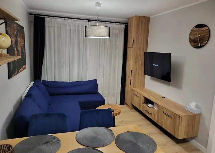 Mieszkanie W Nowym Apartamentowcu Obok Ch Arena, Prywatny Parking